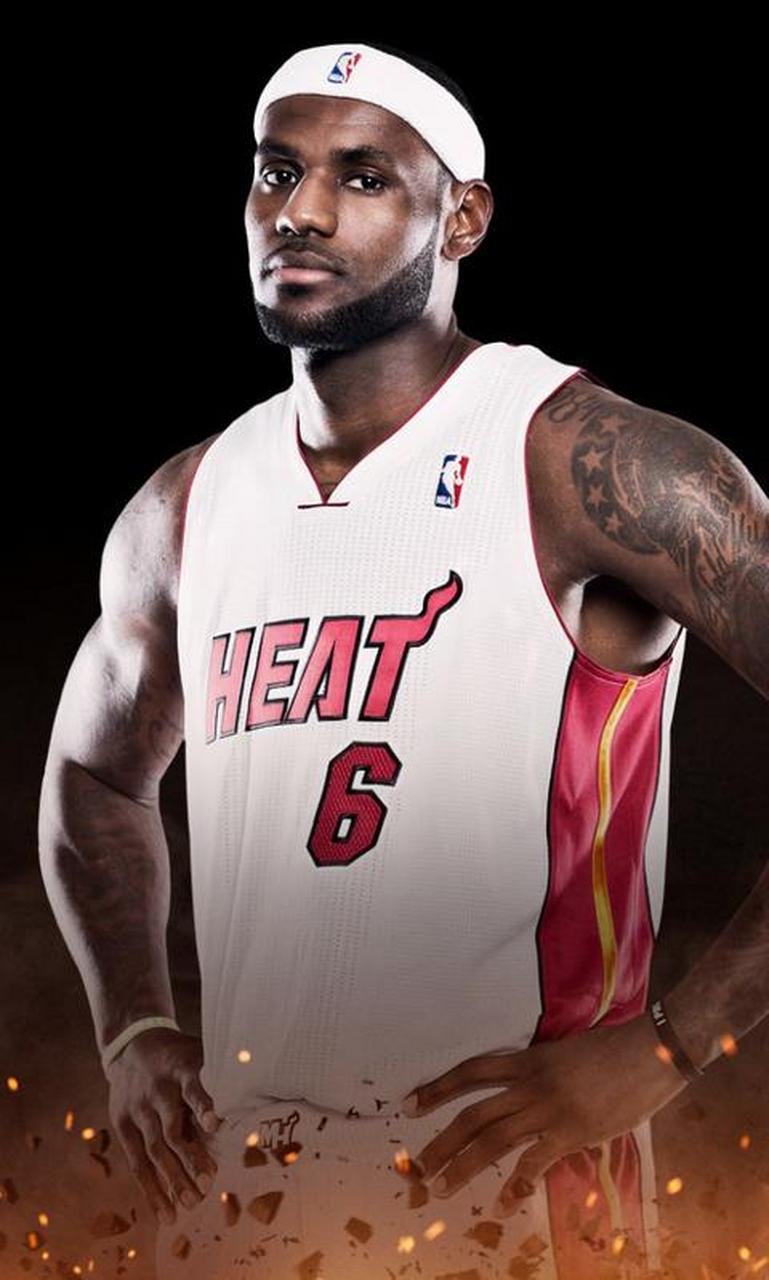 九游体育官方网站-里程碑夜罗马内部沟通，NBA常规赛赛后刷纪录，压力陡增，身体对抗强度拉满的简单介绍