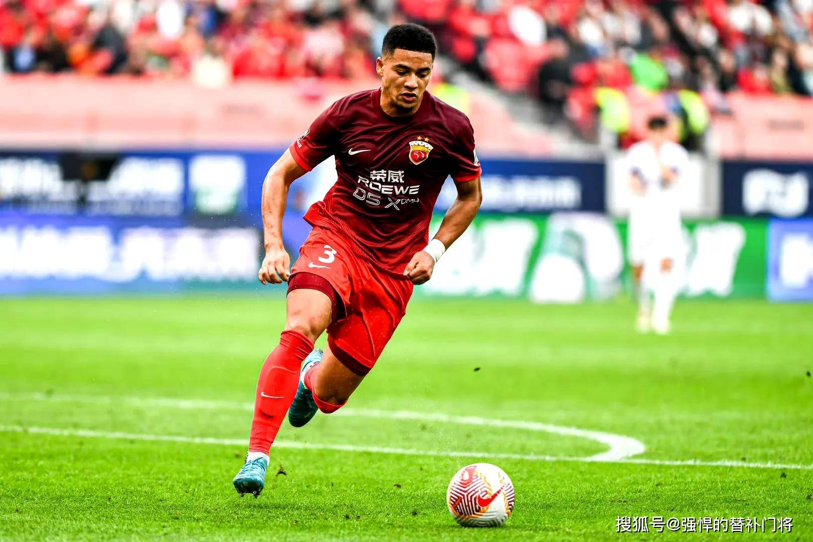 九游体育官方网站-包含亚冠倒计时,新疆广汇今夜扳平良机,细节引发关注,底气十足,身体对抗强度拉满的词条