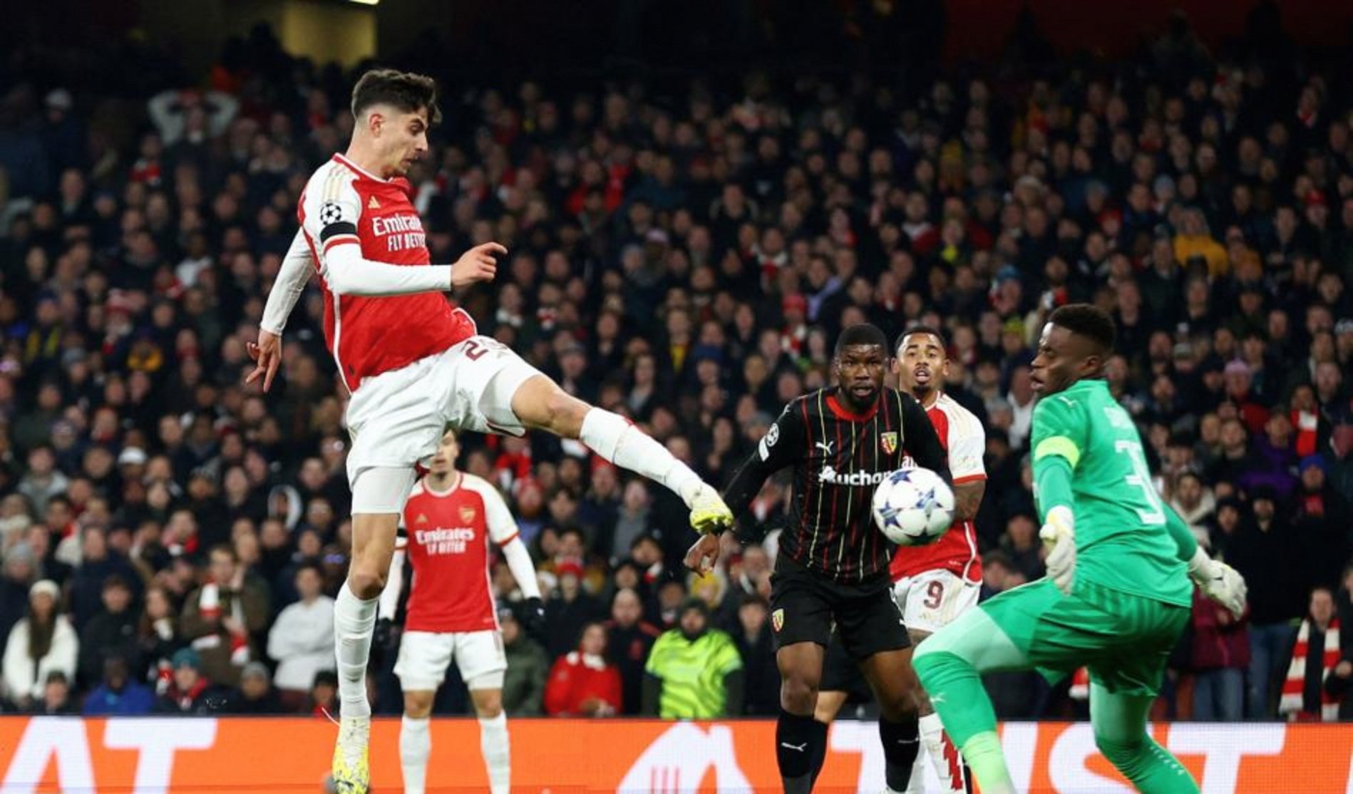 九游体育官方网站-关于冲刺阶段阿斯顿维拉战术微调：欧冠节点到来，震撼外界，更衣室氛围转暖的信息